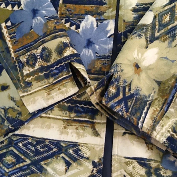 Alfred Dunner Sueded Floral 3/4 Sleeve Open Front Pocketed Jacket - Picture 6 of 10